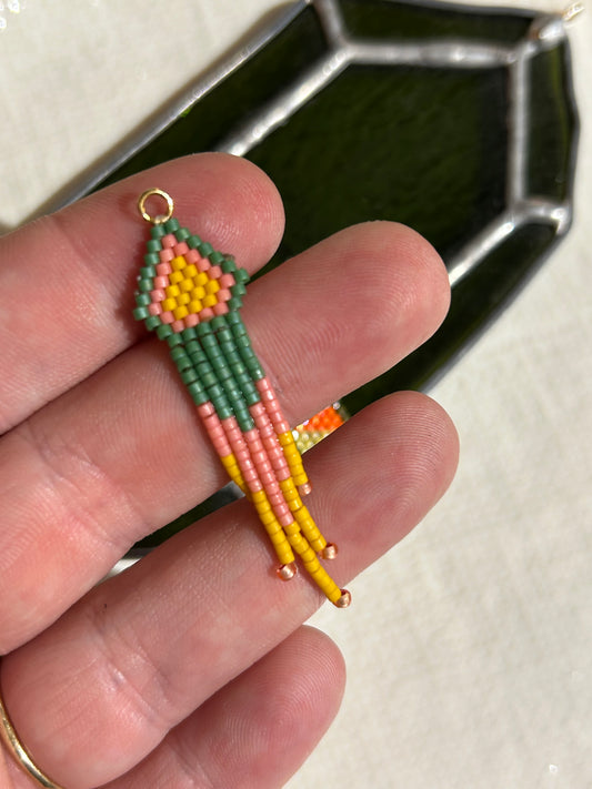 Brickstitch Candy Corn or Diamond : Margo : Sat Oct 10th 1-3pm